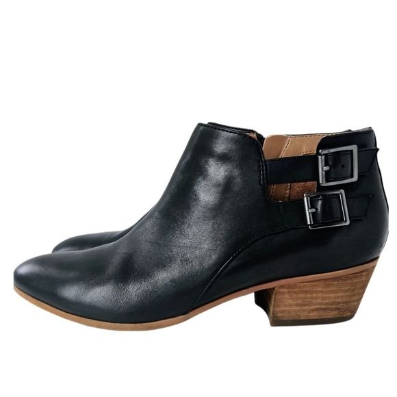 Clarks Shoes - CLARKS Black Leather Double Buckle Zip Ankle Boots 9.5